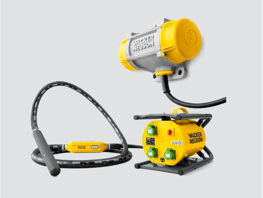 IRFU38/120/5 High frequency internal vibrator with integrated converter